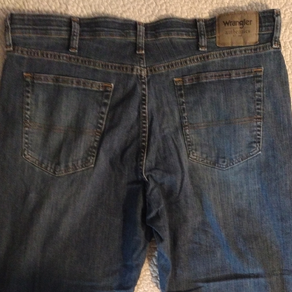 Wrangler Authentics 36x28 Jeans Blue Relaxed Baggy Loose Indigo Faded - Picture 4 of 8